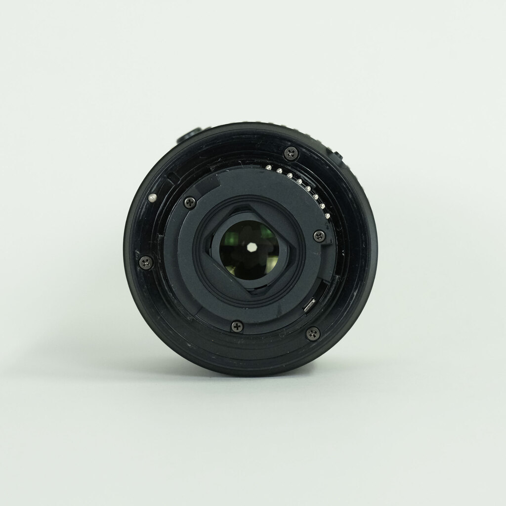 Nikon AF-P DX NIKKOR 18-55mm F3.5-5.6G VR