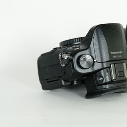 Panasonic LUMIX DMC-GH4