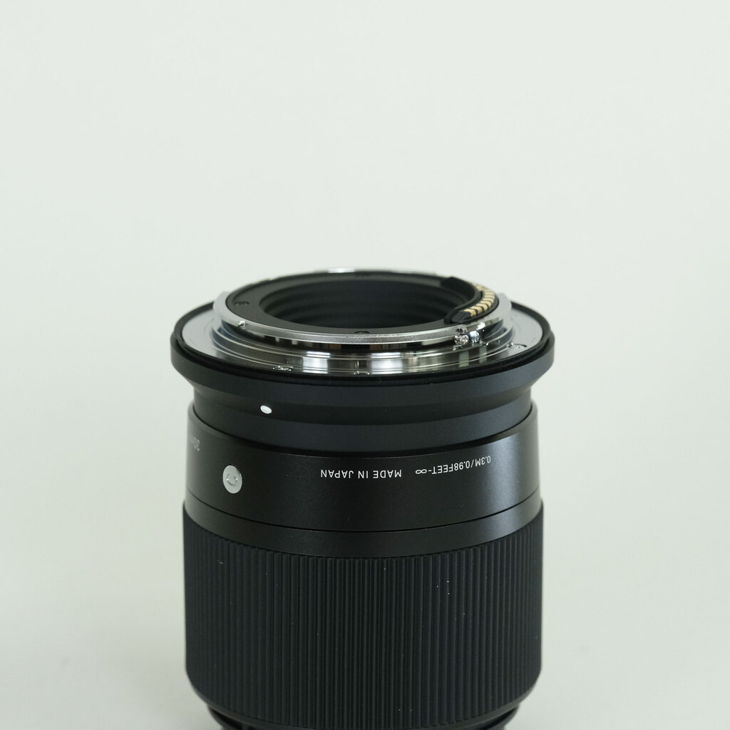 SIGMA 30mm F1.4 DC DN｜Contemporary [キヤノンRF用]