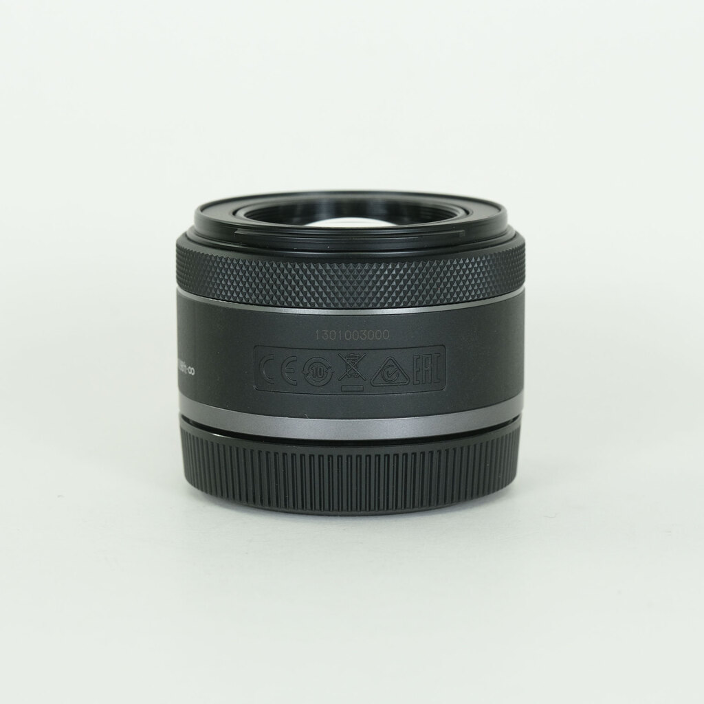 Canon RF50mm F1.8 STM