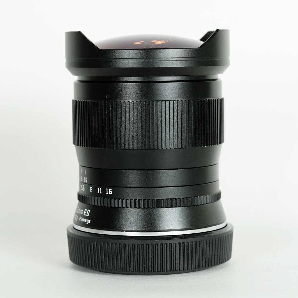 銘匠光学 TTArtisan 11mm F2.8 Fisheye (キヤノンRF用) 銘匠光学 TTArtisan 11mm F2.8 Fisheye (キヤノンRF用)