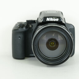Nikon COOLPIX P900
