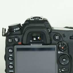 Nikon D7000