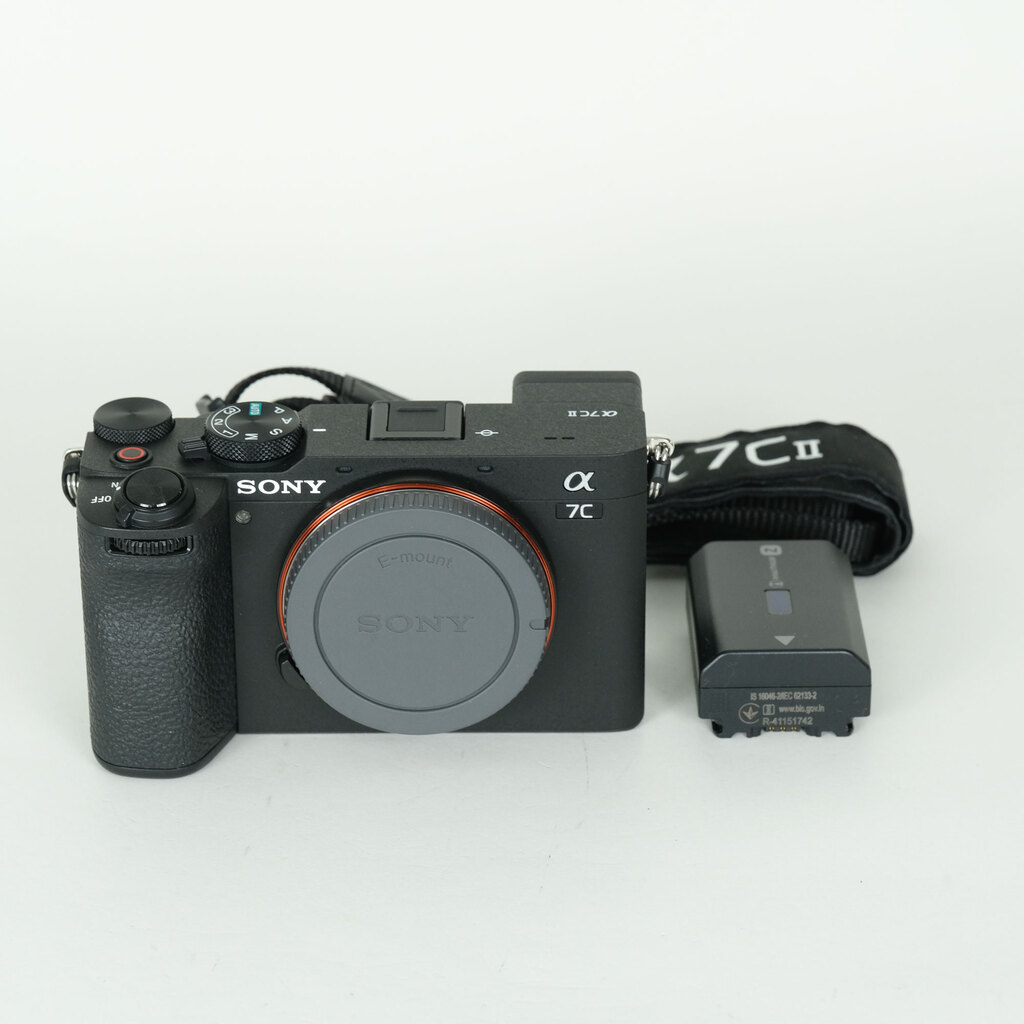 SONY ��7C II�iILCE-7CM2�j [�{�f�B �u���b�N]