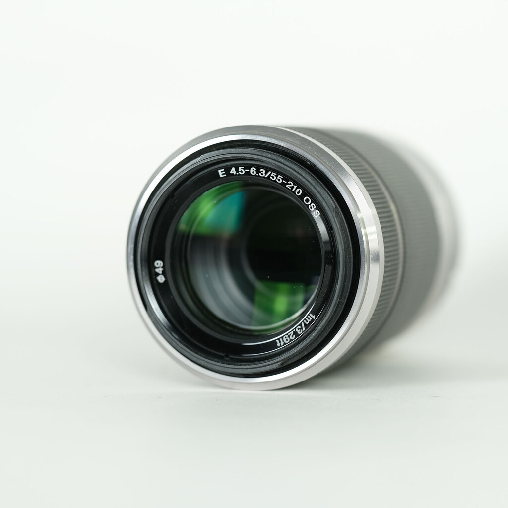 SONY E 55-210mm F4.5-6.3 OSS SEL55210