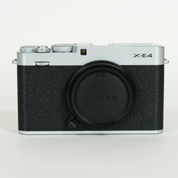 FUJIFILM X-E4
