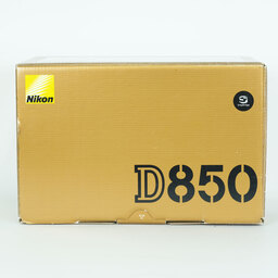 Nikon D850