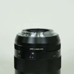 コシナ ツァイス Makro Planar T*2/100mm ZE