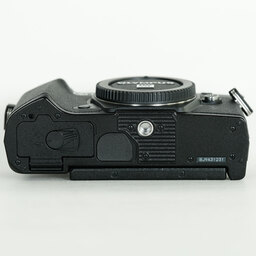 OLYMPUS OM-D E-M5 Mark III