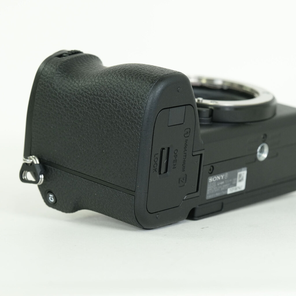 SONY α6700（ILCE-6700）