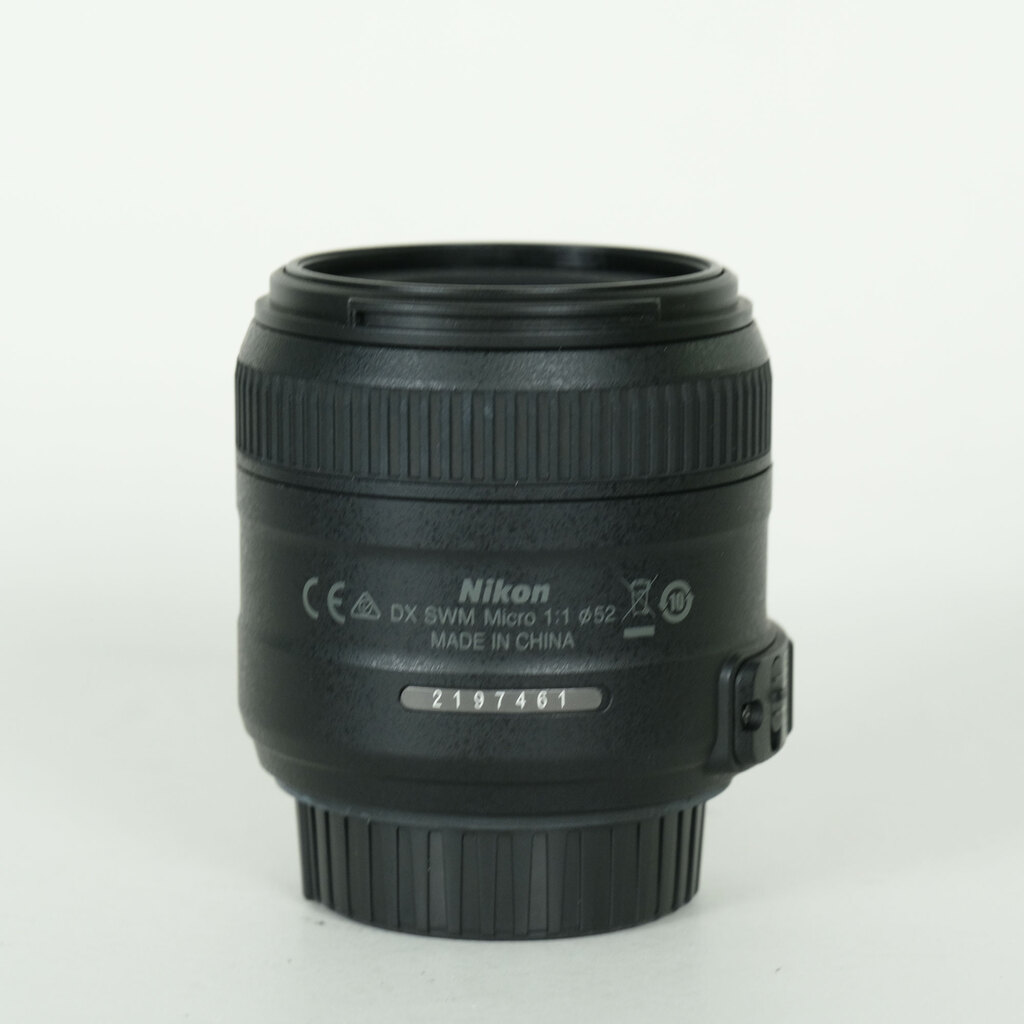 Nikon AF-S DX Micro NIKKOR 40mm f/2.8Gの出品 | ONE SCENE（ワンシーン）