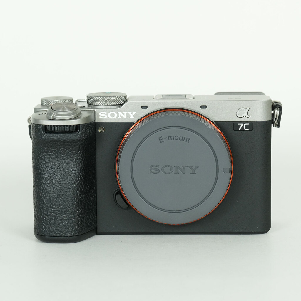 SONY α7C II(ILCE-7CM2) SONY α7C II(ILCE-7CM2)