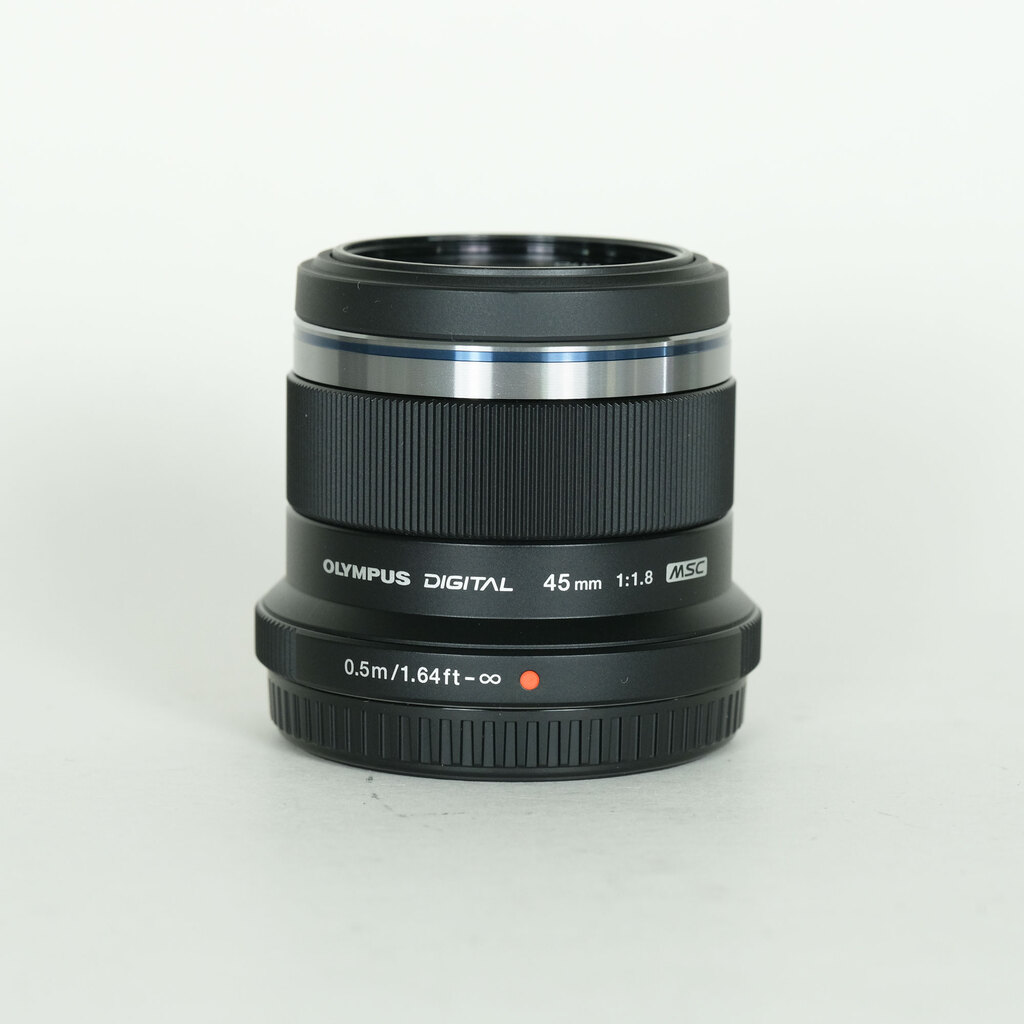 OLYMPUS M.ZUIKO DIGITAL 45mm F1.8