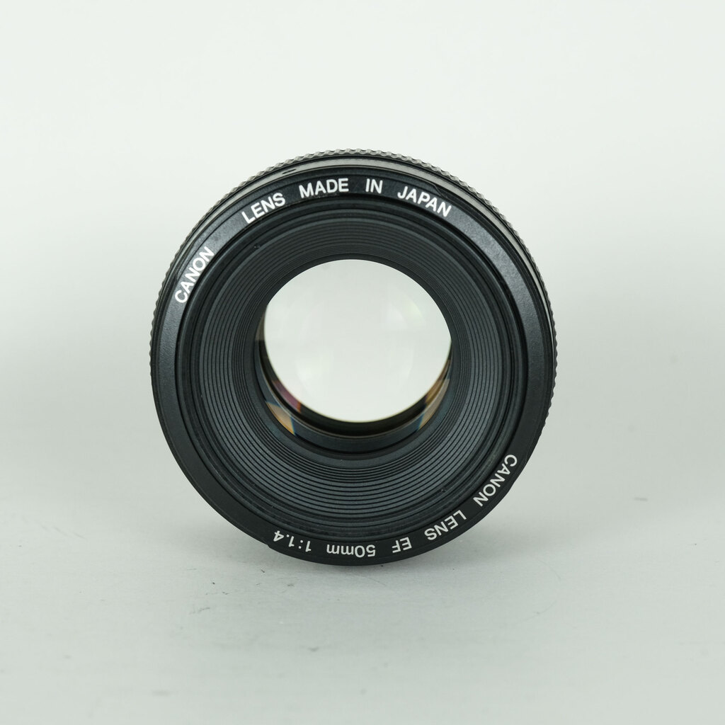 Canon EF50mm F1.4 USMの出品 | ONE SCENE（ワンシーン）