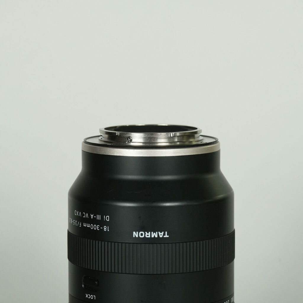 TAMRON 18-300mm F/3.5-6.3 Di III-A VC VXD (Model B061) [ソニーE用]