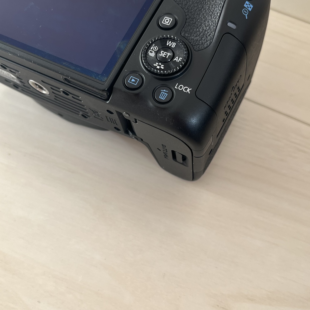 Canon EOS Kiss X10i Canon EOS Kiss X10i