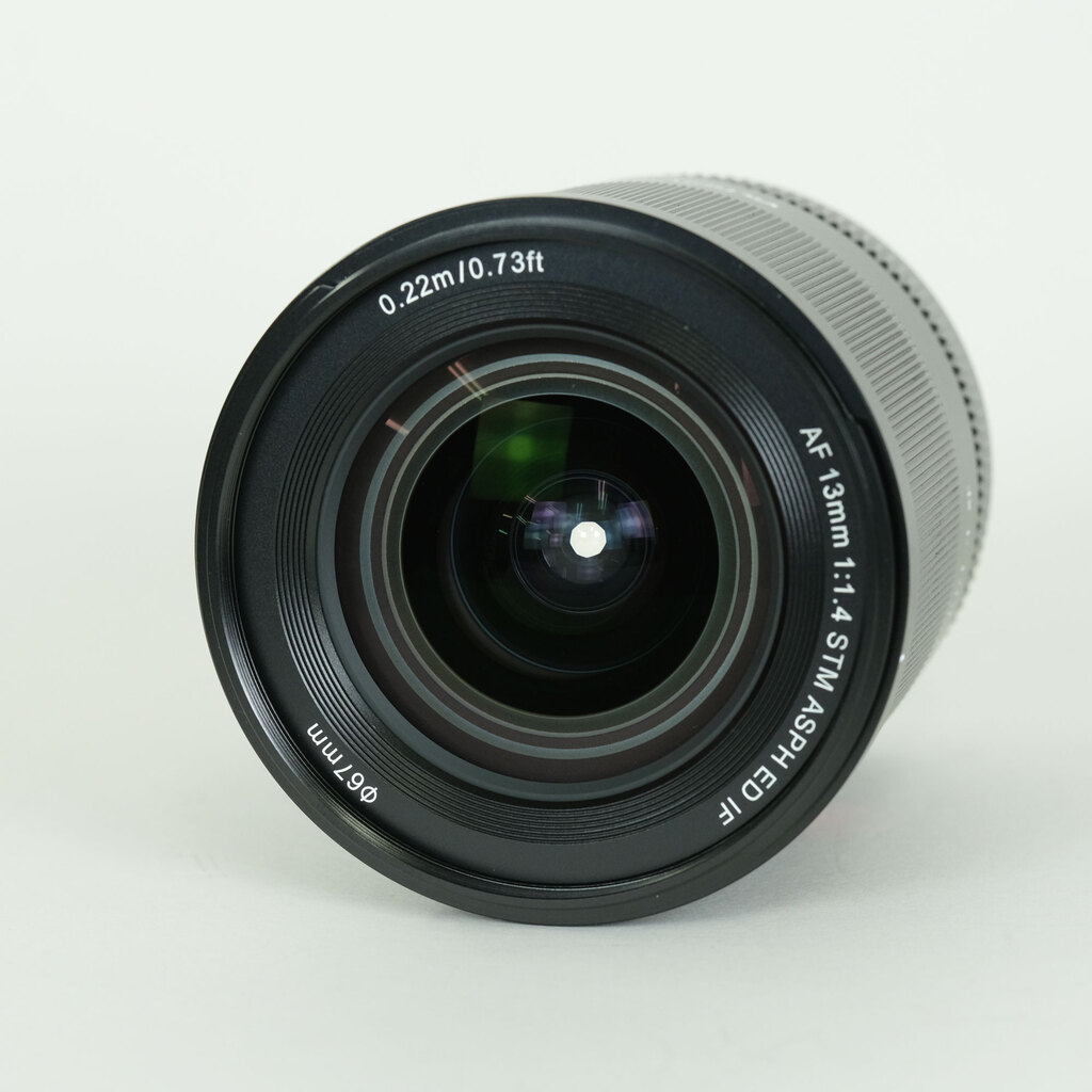 VILTROX AF 13mm F1.4（フジフイルムX用）