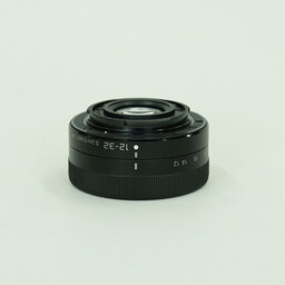 Panasonic LUMIX G VARIO 12-32mm / F3.5-5.6 ASPH. / MEGA O.I.S. Panasonic LUMIX G VARIO 12-32mm / F3.5-5.6 ASPH. / MEGA O.I.S.