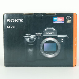 SONY α7 III（ILCE-7M3）