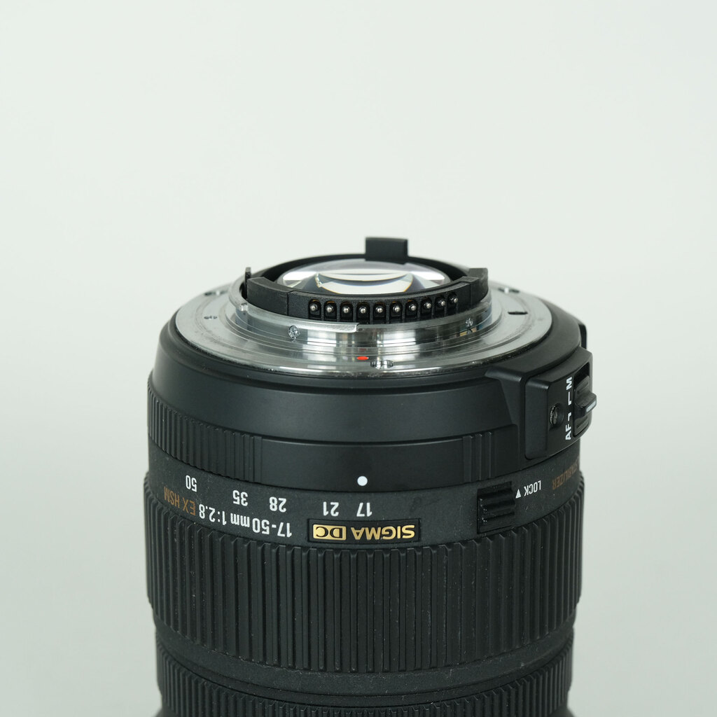 SIGMA 17-50mm F2.8 EX DC OS HSM (ニコンF用)の出品 | ONE SCENE