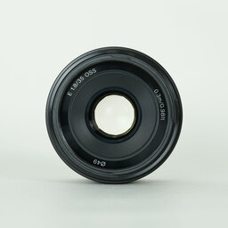 SONY E 35mm F1.8 OSS SEL35F18