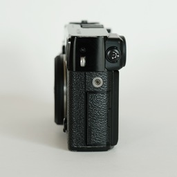 FUJIFILM X-Pro2