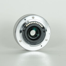 Panasonic LUMIX G VARIO 12-32mm / F3.5-5.6 ASPH. / MEGA O.I.S.