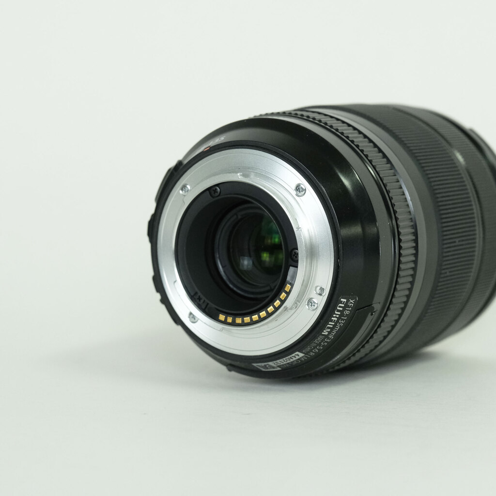 FUJIFILM XF18-135mmF3.5-5.6 R LM OIS WR FUJIFILM XF18-135mmF3.5-5.6 R LM OIS WR