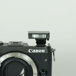 Canon EOS M6 Canon EOS M6
