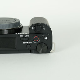 SONY VLOGCAM ZV-E10