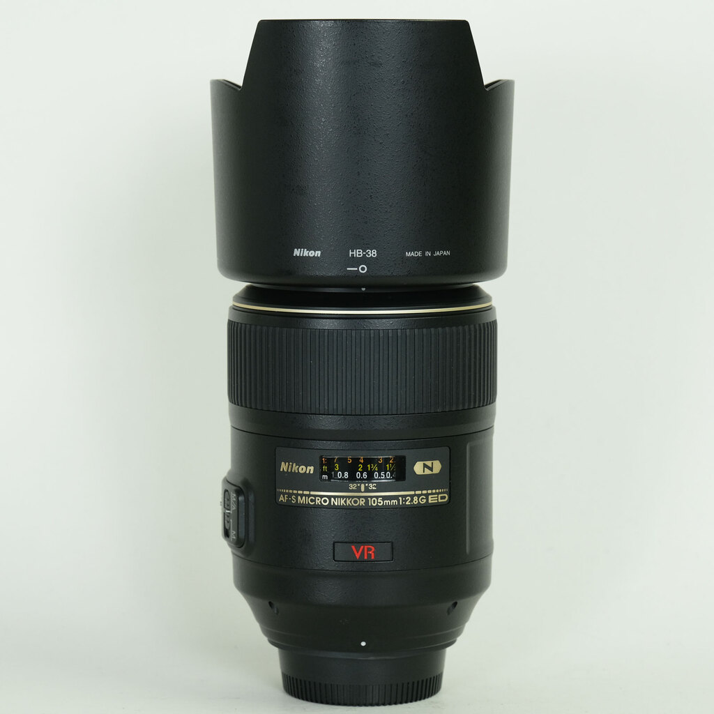 Nikon AF-S VR Micro-Nikkor 105mm f/2.8G IF-ED
