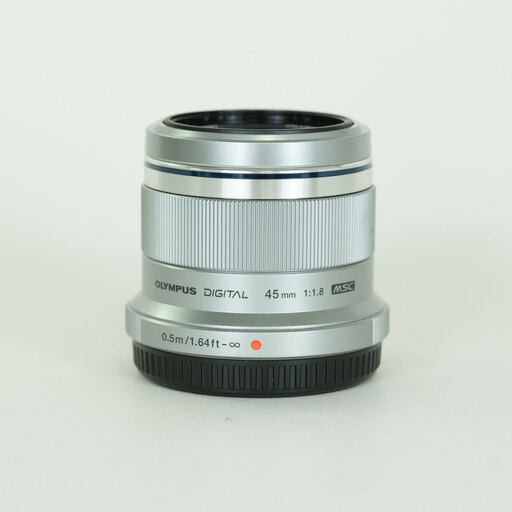 OLYMPUS M.ZUIKO DIGITAL 45mm F1.8