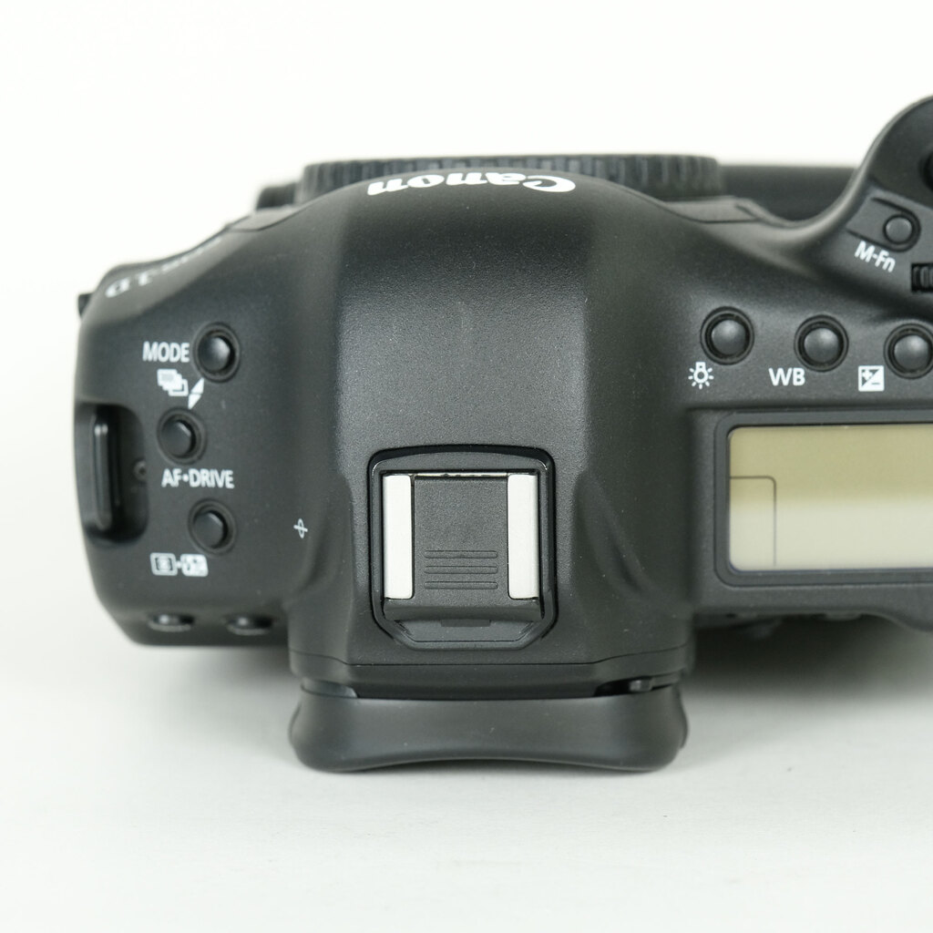 Canon EOS-1D Xの出品 | ONE SCENE（ワンシーン）