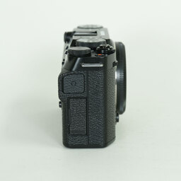 FUJIFILM X-M5 FUJIFILM X-M5