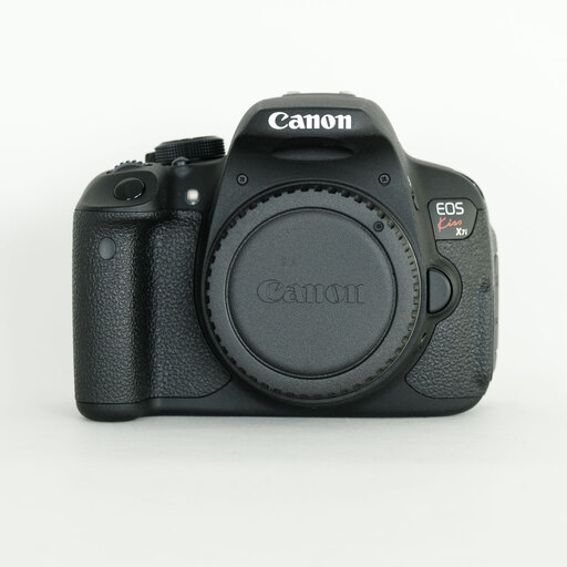 Canon EOS Kiss X7i