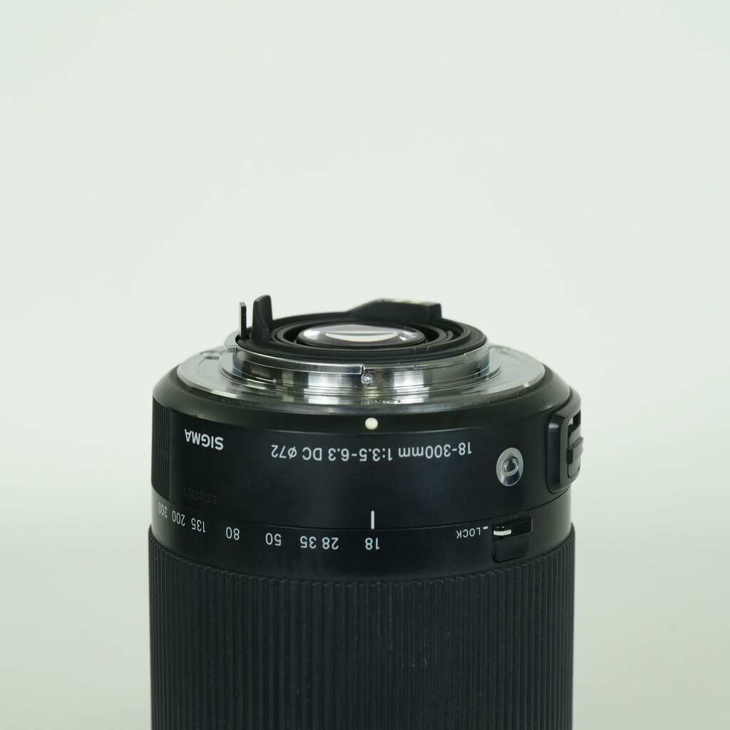 SIGMA 18-300mm F3.5-6.3 DC MACRO OS HSM｜Contemporary [ペンタックスK用]