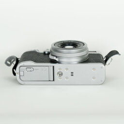 FUJIFILM X100F シルバー