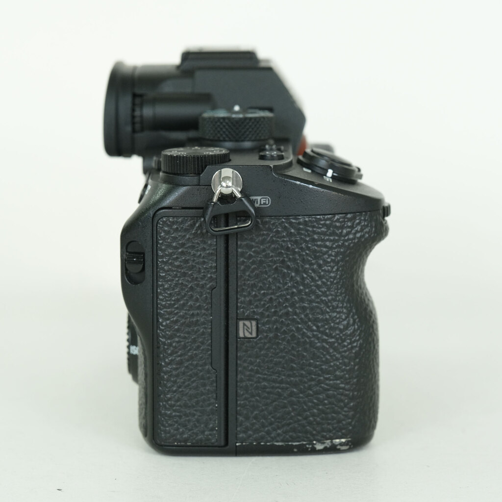 SONY α7 III(ILCE-7M3) SONY α7 III(ILCE-7M3)