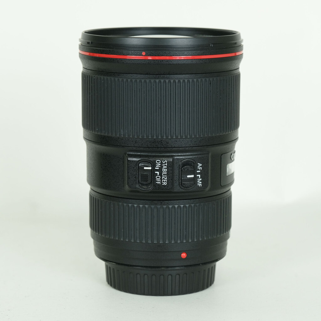 Canon EF16-35mm F4L IS USM Canon EF16-35mm F4L IS USM