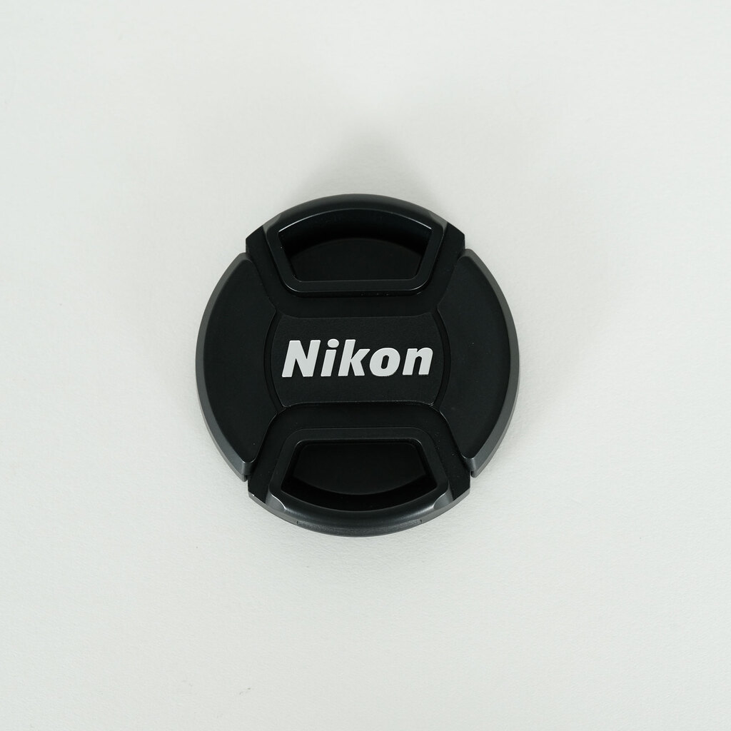 Nikon AF-S DX NIKKOR 18-55mm f3.5-5.6G VR II