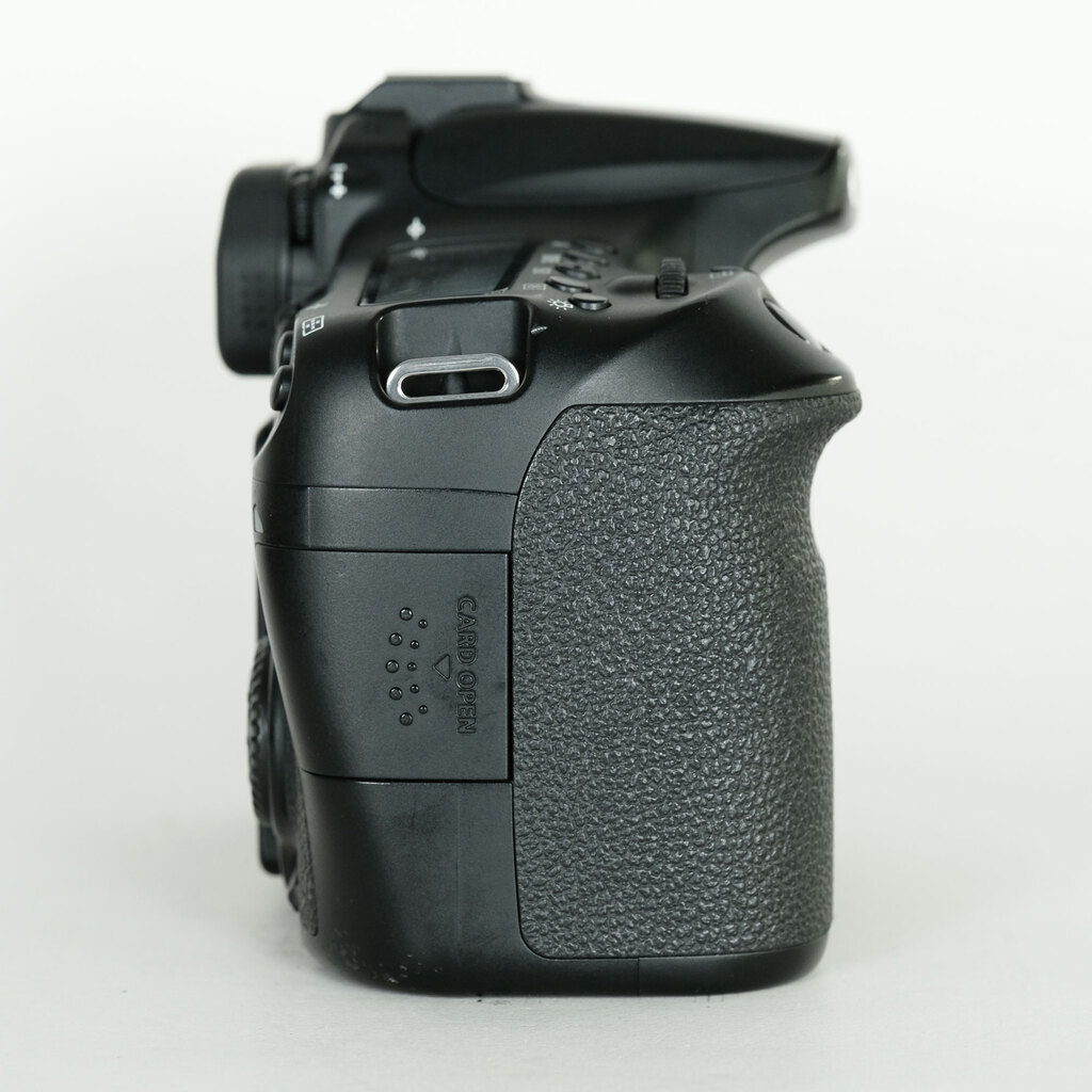 Canon EOS 70D