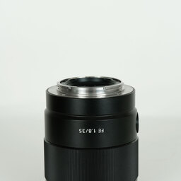 SONY FE 35mm F1.8 SEL35F18F