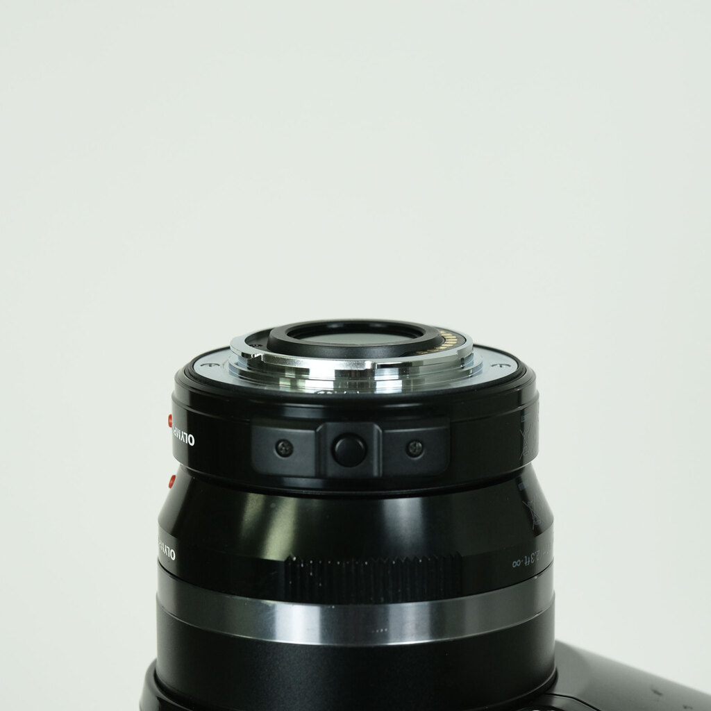 OLYMPUS M.ZUIKO DIGITAL ED 40-150mm F2.8 PROテレコンバーターキット