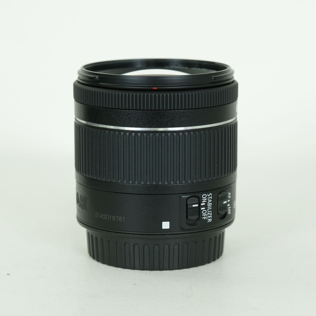 Canon EF-S18-55mm F4-5.6 IS STM