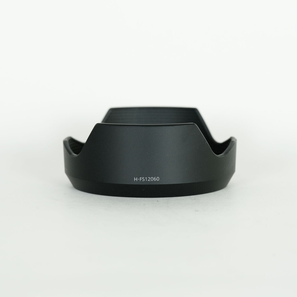 Panasonic LUMIX G VARIO 12-60mm / F3.5-5.6 ASPH. / POWER O.I.S. Panasonic LUMIX G VARIO 12-60mm / F3.5-5.6 ASPH. / POWER O.I.S.