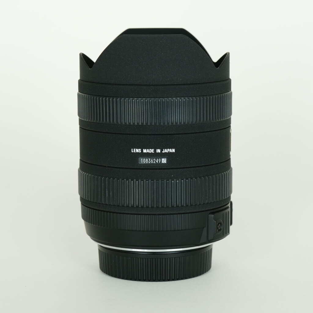 SIGMA 8-16mm F4.5-5.6DC HSM (ニコンF用)
