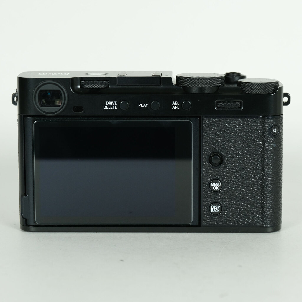 FUJIFILM X-E5