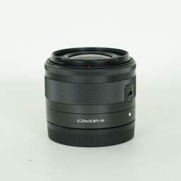 Canon EF-M15-45mm F3.5-6.3 IS STM