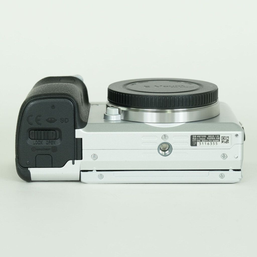 SONY α6400（ILCE-6400）