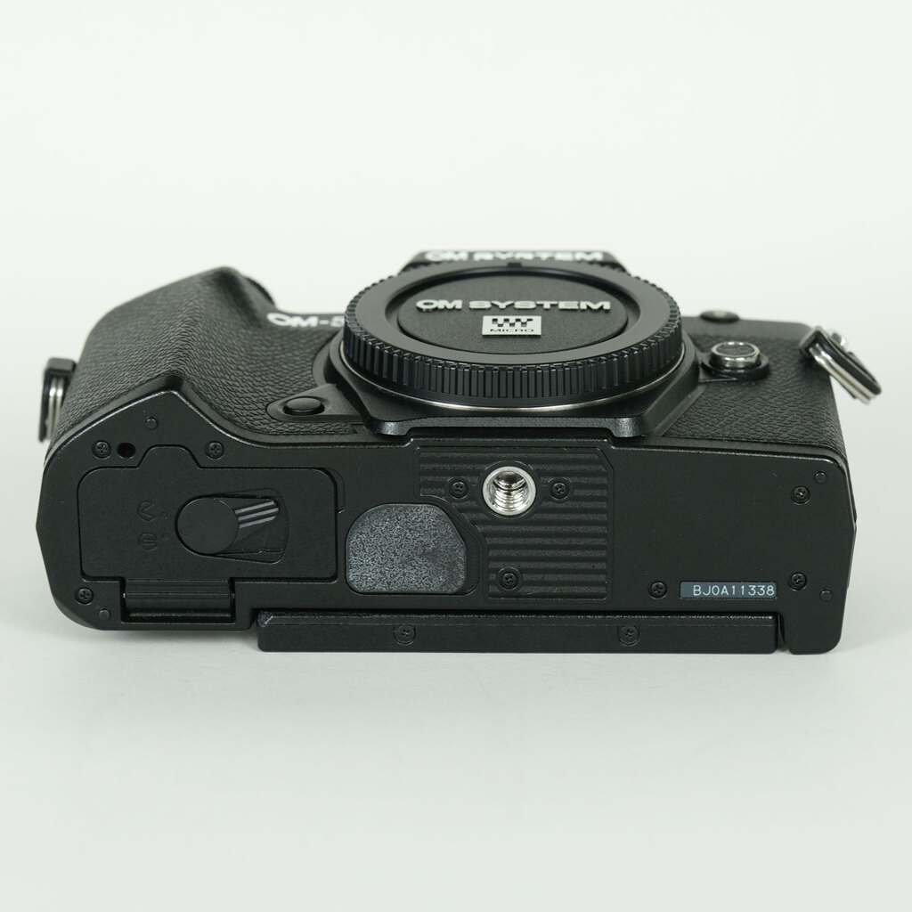 OM SYSTEM OM-5
